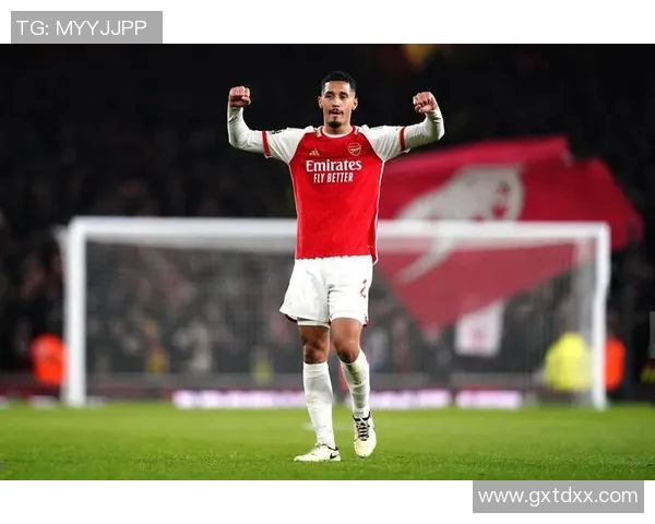 维快速与阿森纳的精彩对决揭示足球战术的魅力与激情