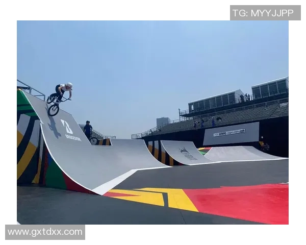 成都滑板队在极限运动世界杯中的精彩表现与力量解析